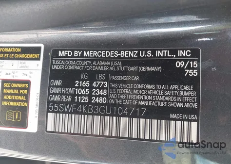 2016 Mercedes-Benz C 300 4Matic/Luxury 4Matic/Sport 4Matic z USA, uszkodzony, nr VIN 55SWF4KB3GU104717